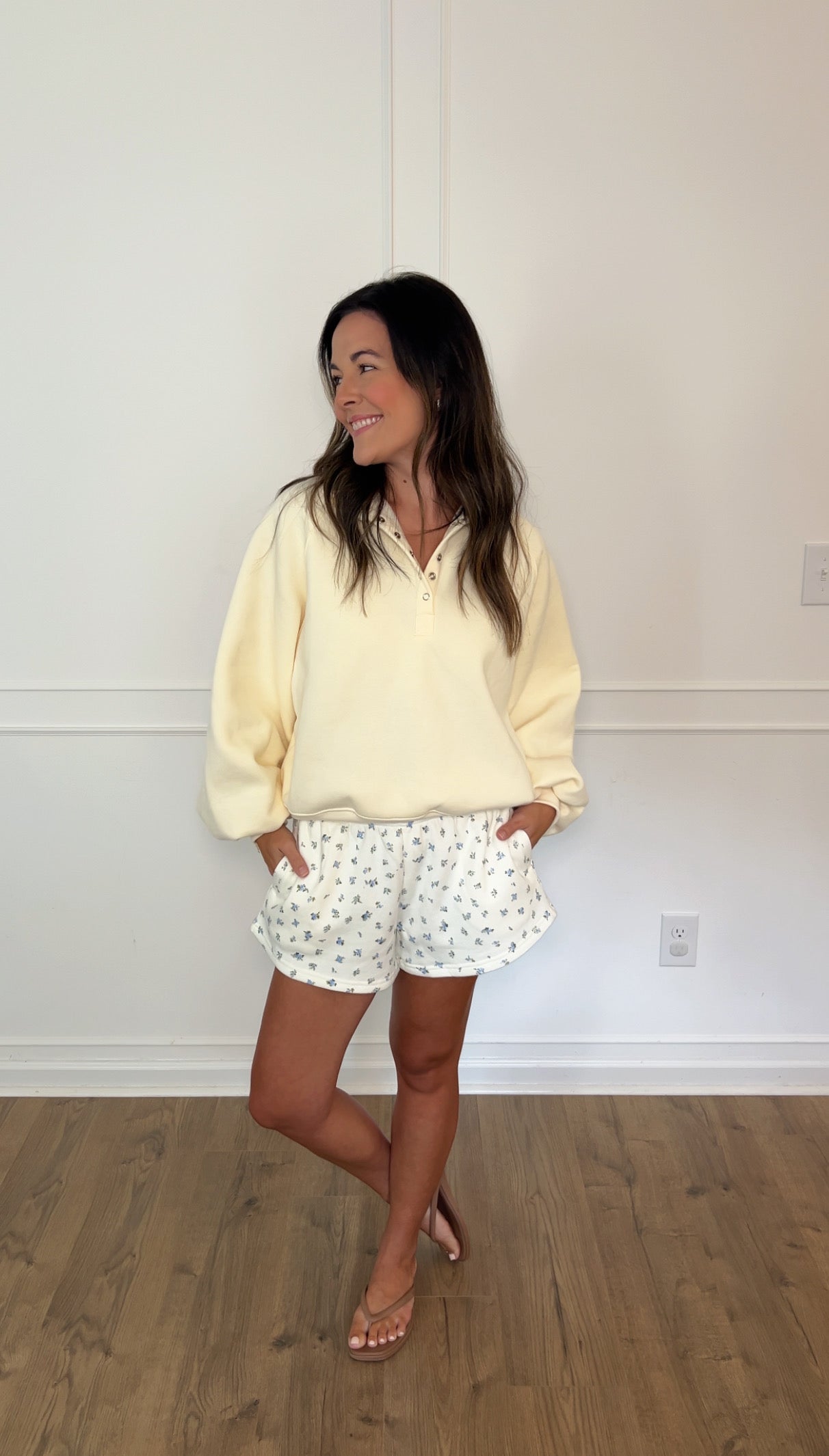 Ditsy Floral Sweat Shorts