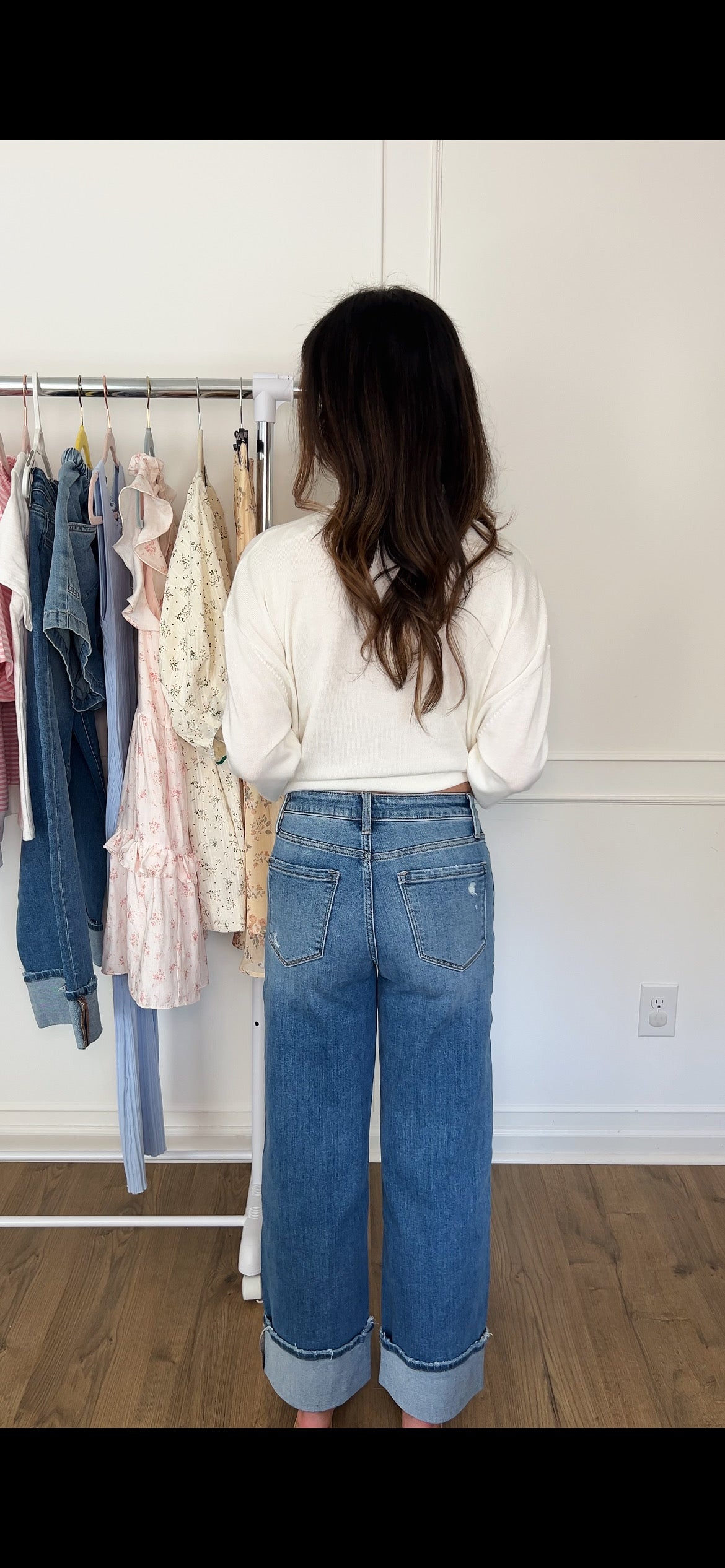 Charlotte High Rise Cuffed Jeans - Medium Wash