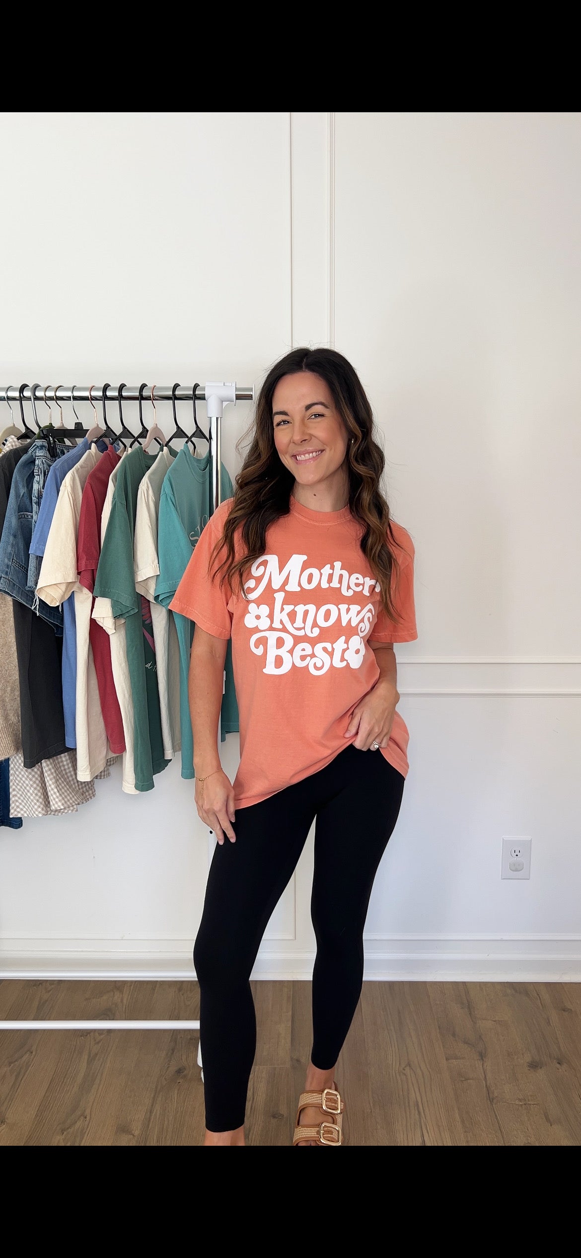 Mother Knows Best Tee - Terracotta