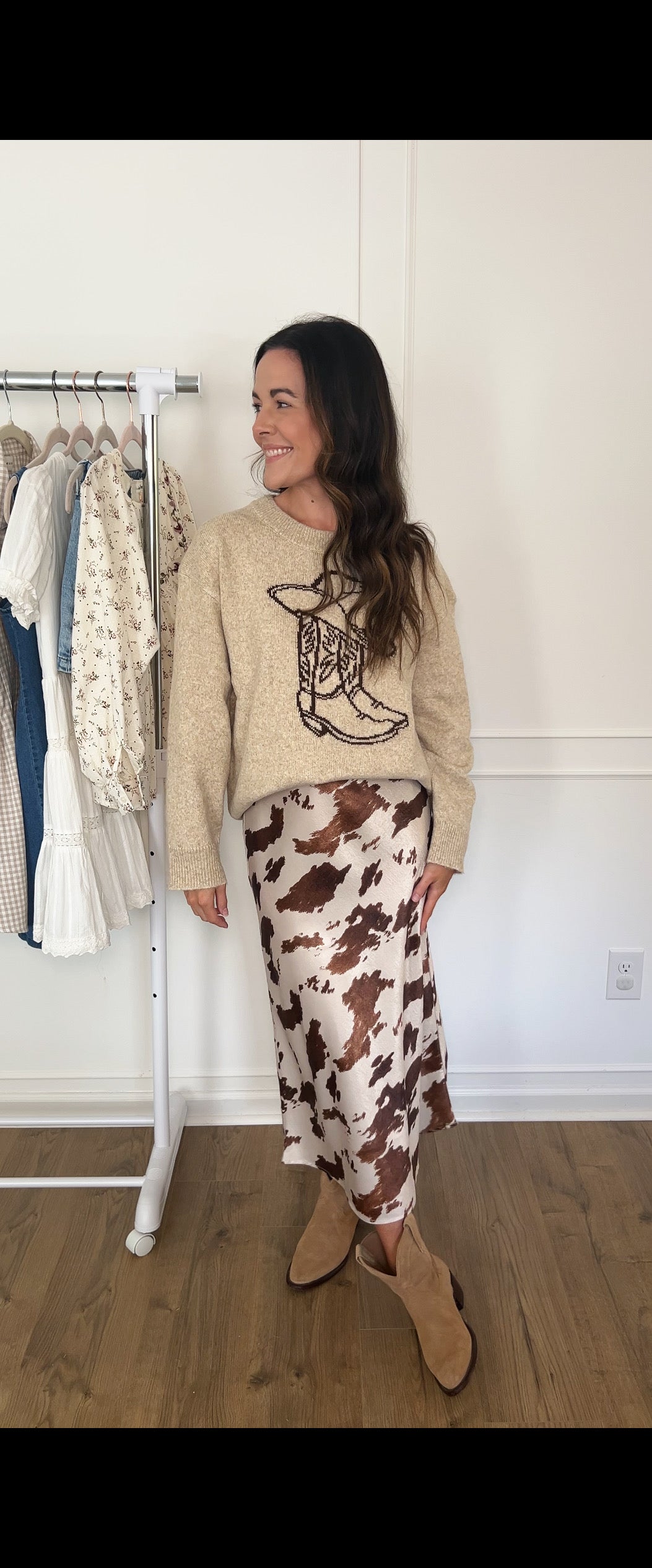 Cowboy Boot & Hat Sweater - Beige