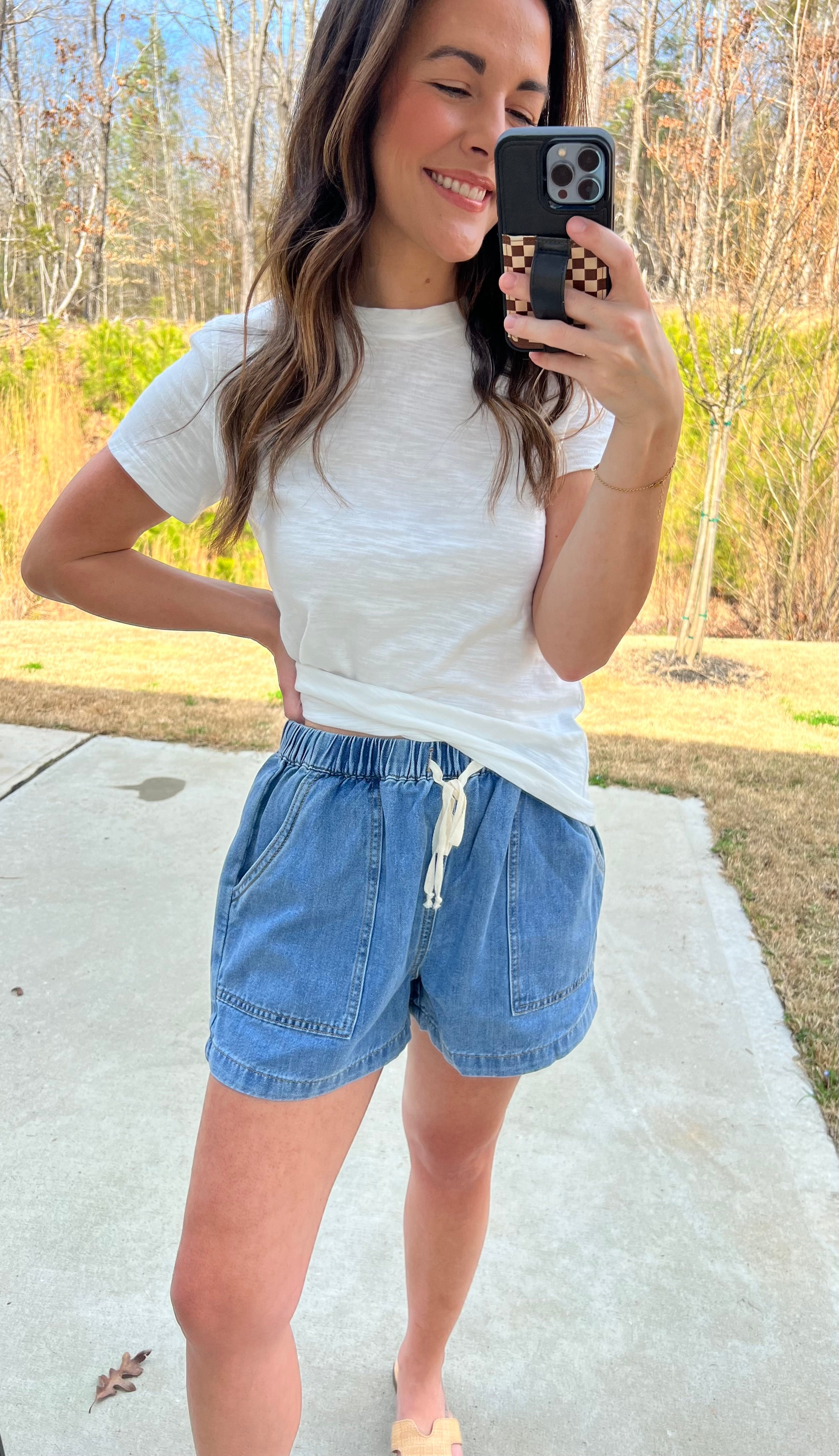 Fallon Drawstring Shorts - Light Wash